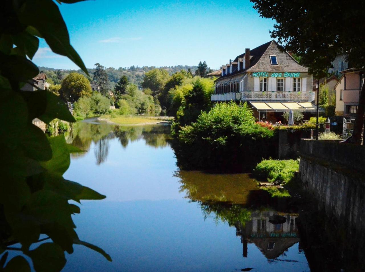 Hotel Des Bains Figeac Exteriér fotografie